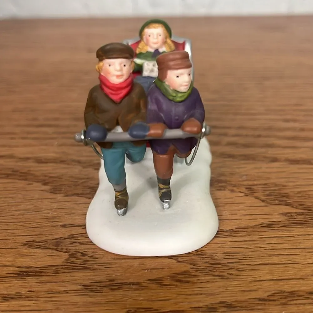 Dept 56 Winter Sleighride & Fish Monger Heritage Village Collection EUC